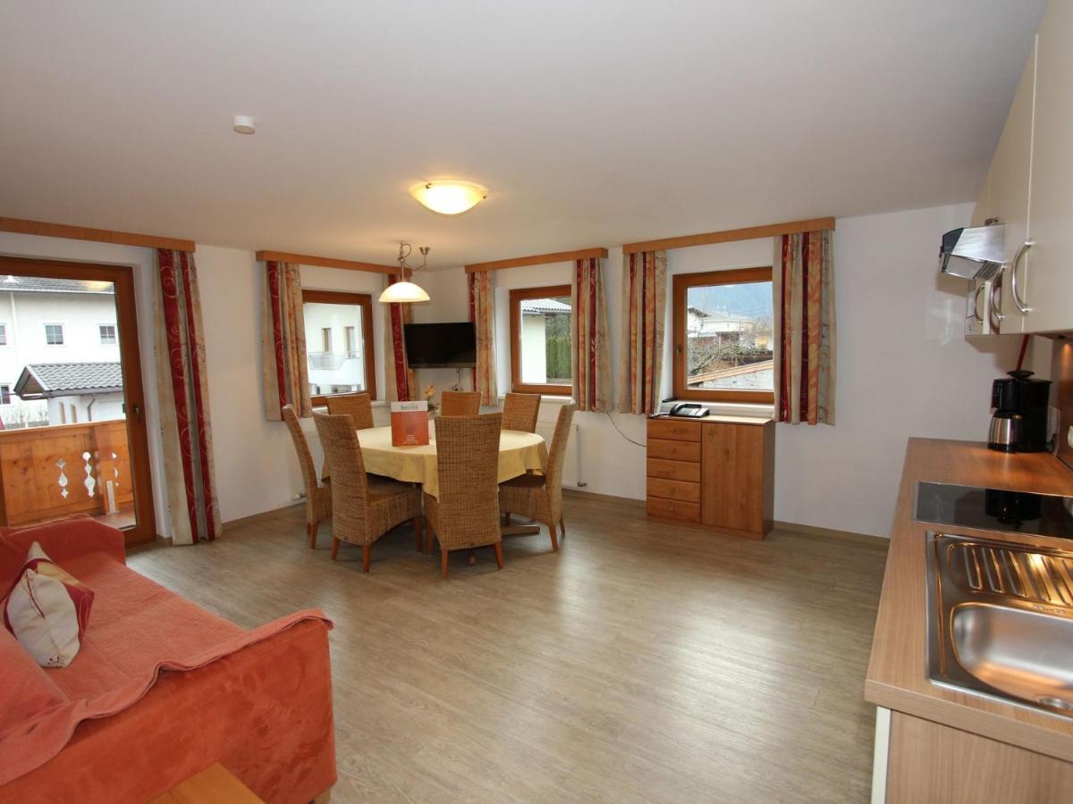 Holiday Flat In Uderns Near The Ski Area ภายนอก รูปภาพ