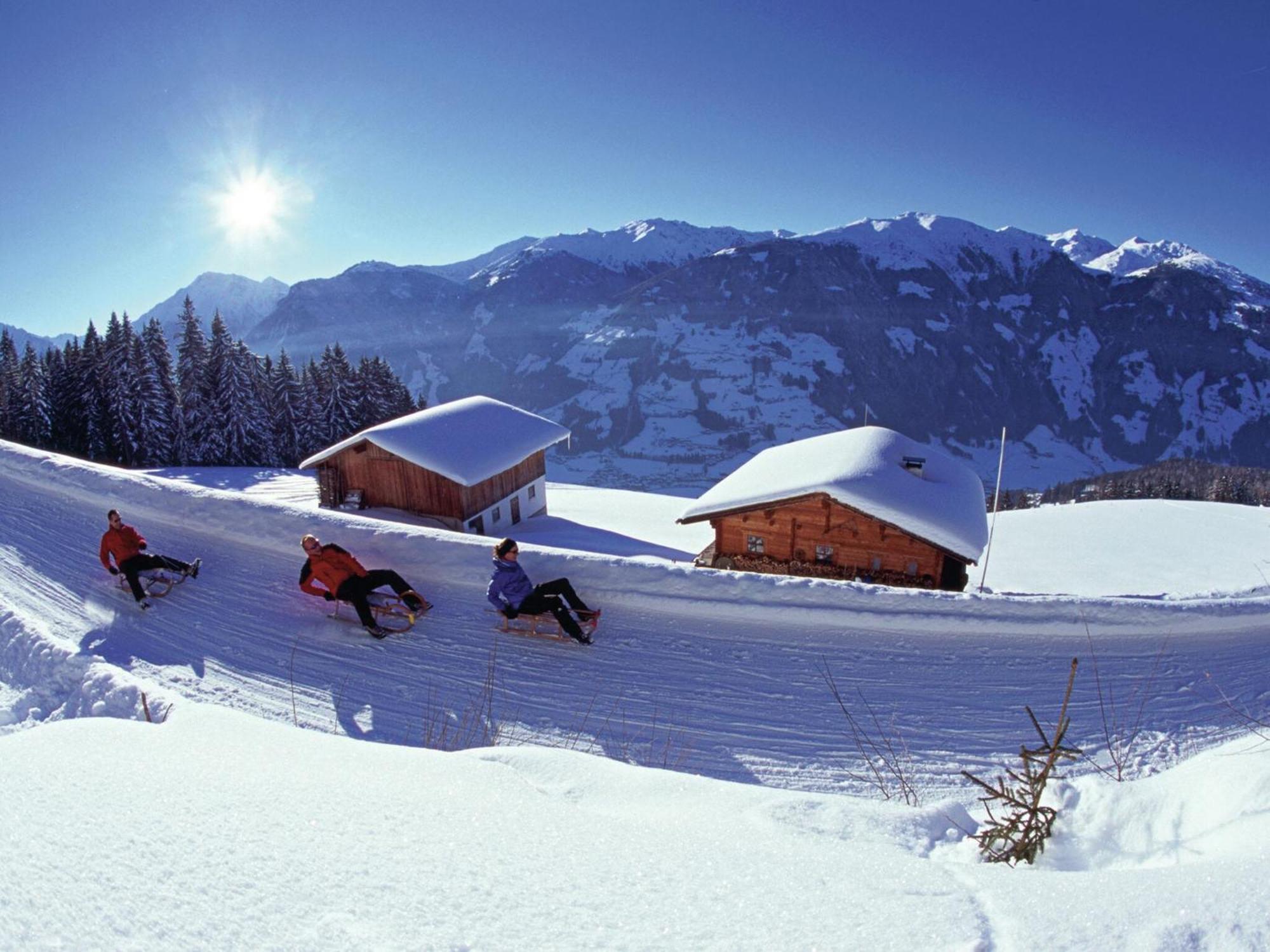 Holiday Flat In Uderns Near The Ski Area ภายนอก รูปภาพ