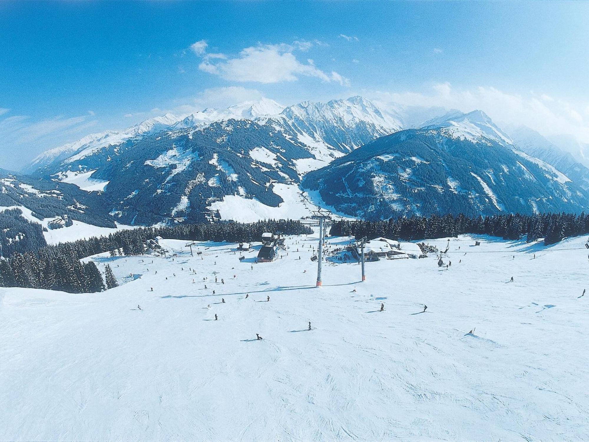 Holiday Flat In Uderns Near The Ski Area ภายนอก รูปภาพ