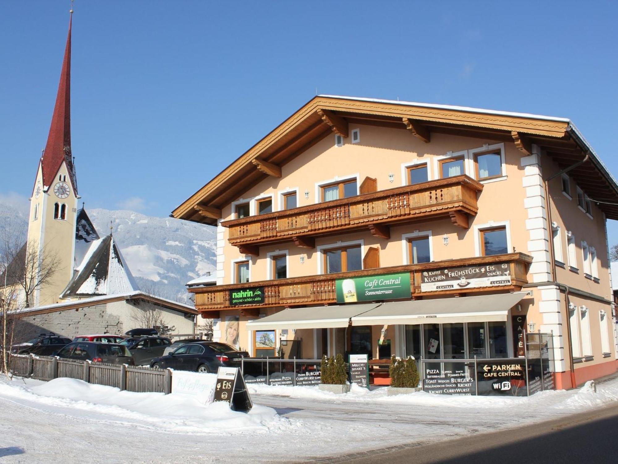 Holiday Flat In Uderns Near The Ski Area ภายนอก รูปภาพ