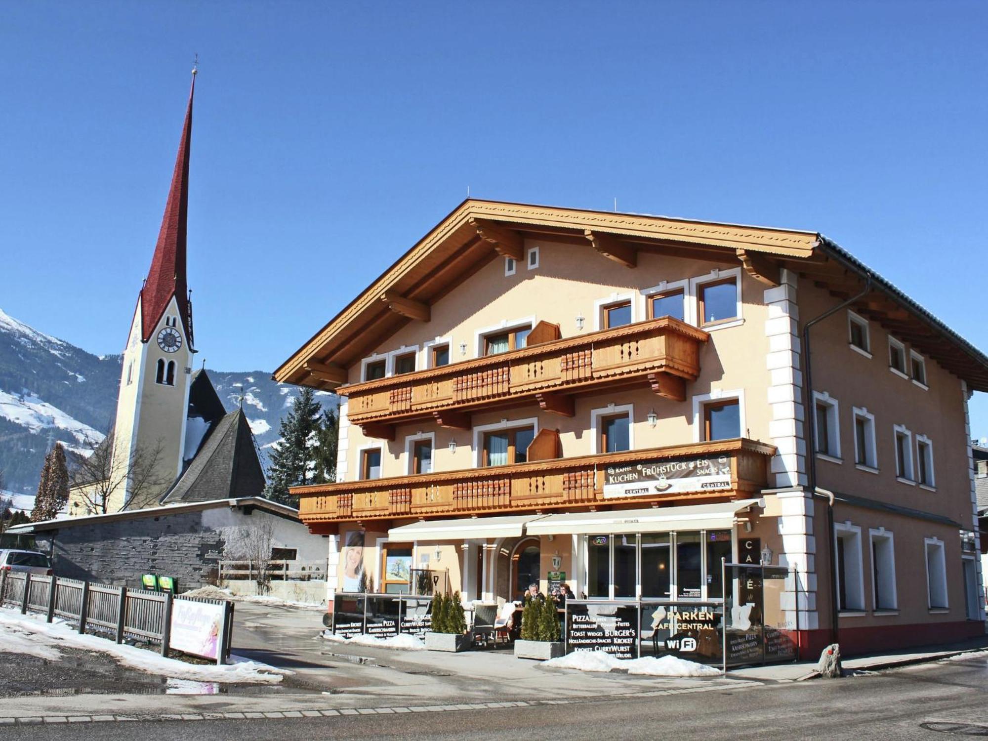 Holiday Flat In Uderns Near The Ski Area ภายนอก รูปภาพ