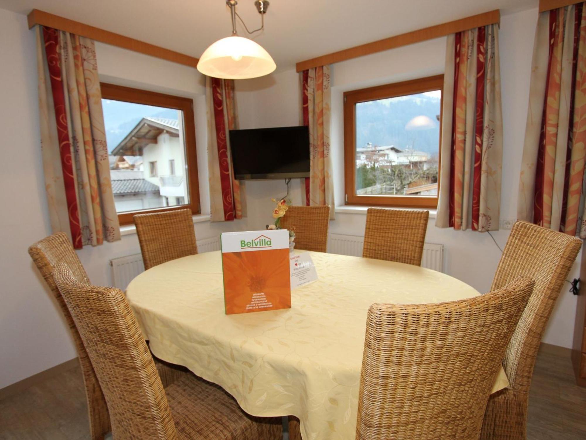 Holiday Flat In Uderns Near The Ski Area ภายนอก รูปภาพ